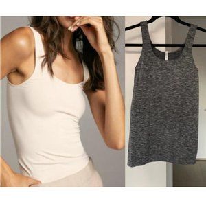Aritzia Babaton Bowie Tank